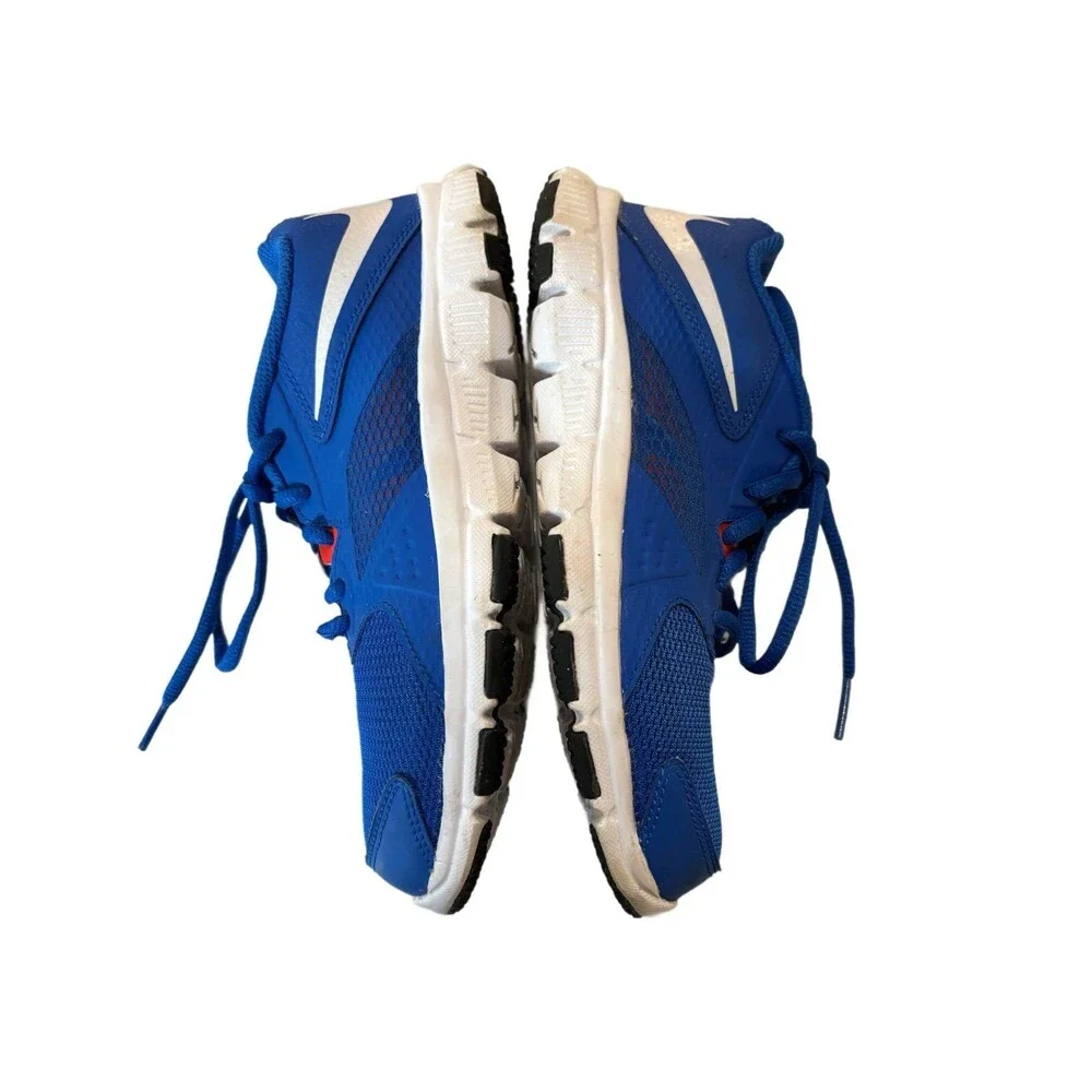 Youth Nike Sneakers, Size 4